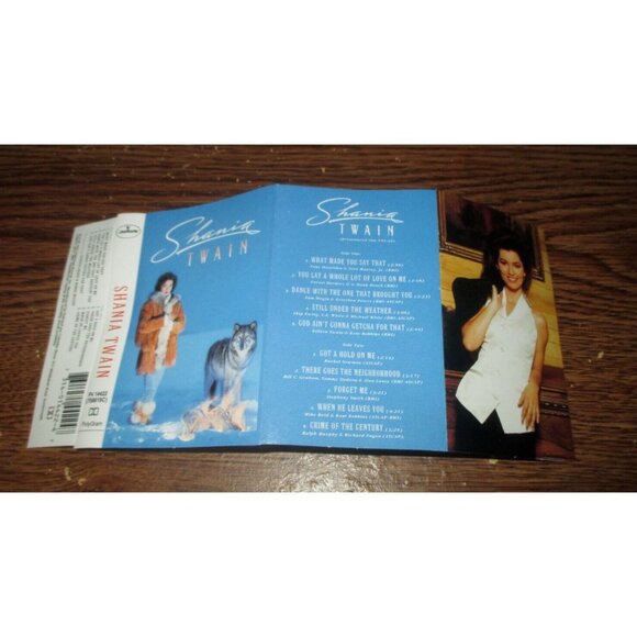 Shania Twain (self titled album),on cassette (Polygram Records Canada, 1993) - Picture 3 of 4